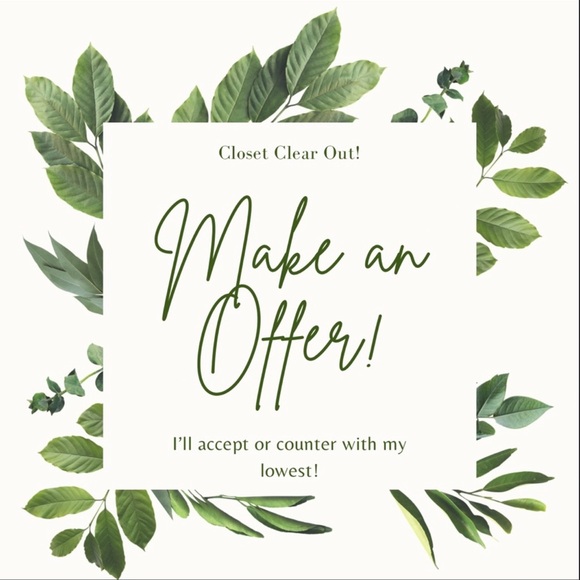 Athleta Accelerate Crop - Picture 9 of 10